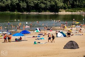 2022-08-04_05_06_07-nappal