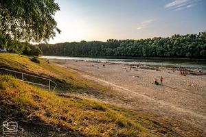2022-08-04_05_06_07-nappal
